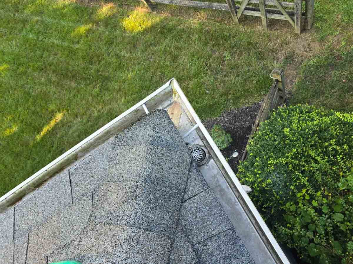 Sam's Power washing & Window Cleaning